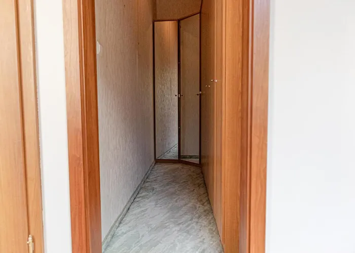 Stylish 2br Retreat Steps From Akh & Volksoper Vienna